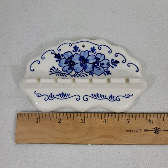Delfts Blue Hand Painted Ceramic Spoon Holder - Picture 9 of 12
